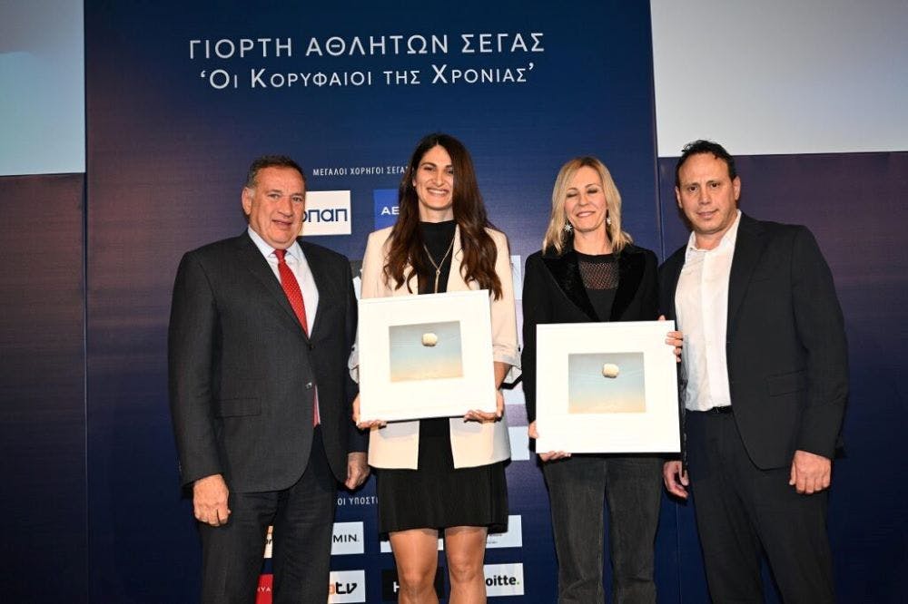 Τιμή, συγκίνηση και υπερηφάνεια στη γιορτή του ΣΕΓΑΣ στο Στάδιο Ειρήνης και Φιλίας runbeat.gr